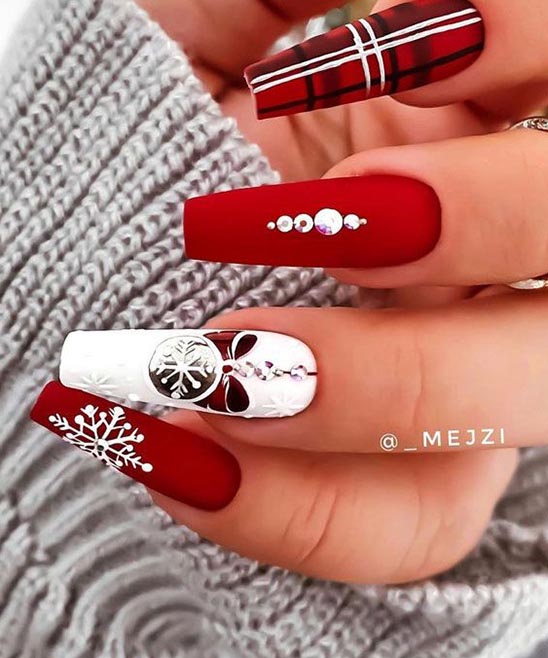 Red and White Christmas Nail Designs