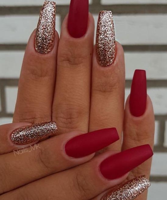 Red and White Christmas Nails Coffin