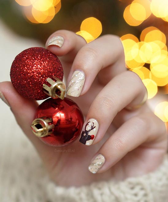 Reindeer Christmas Nails