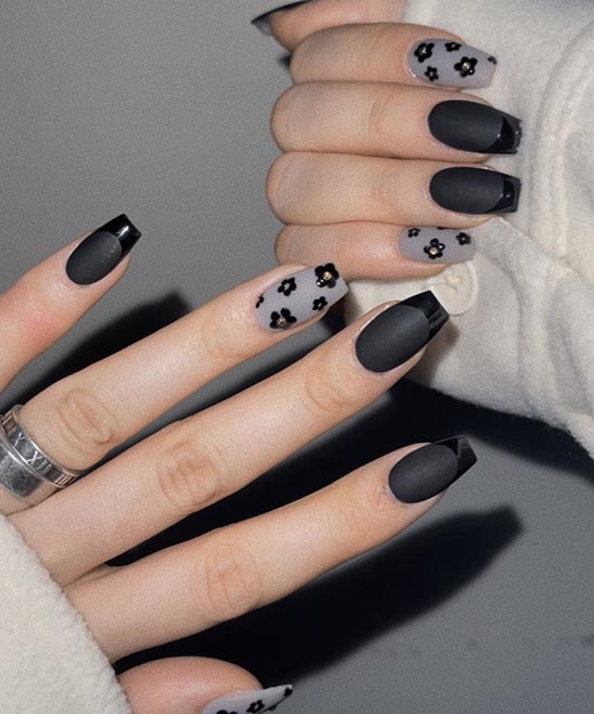 Short Black Design Nails