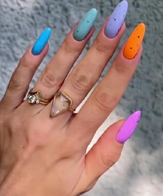 Spring Almond Nail Designs 2023