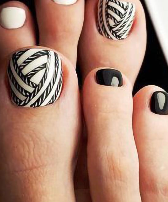 Toe Nail Designs Black and White
