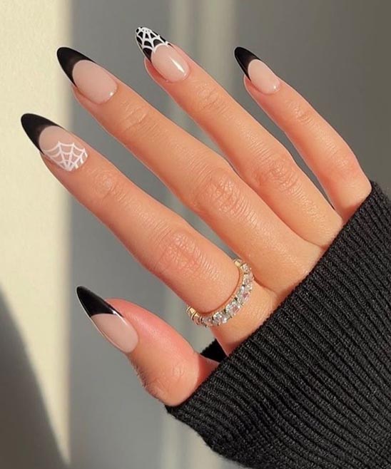 White French Tip Outline Nails