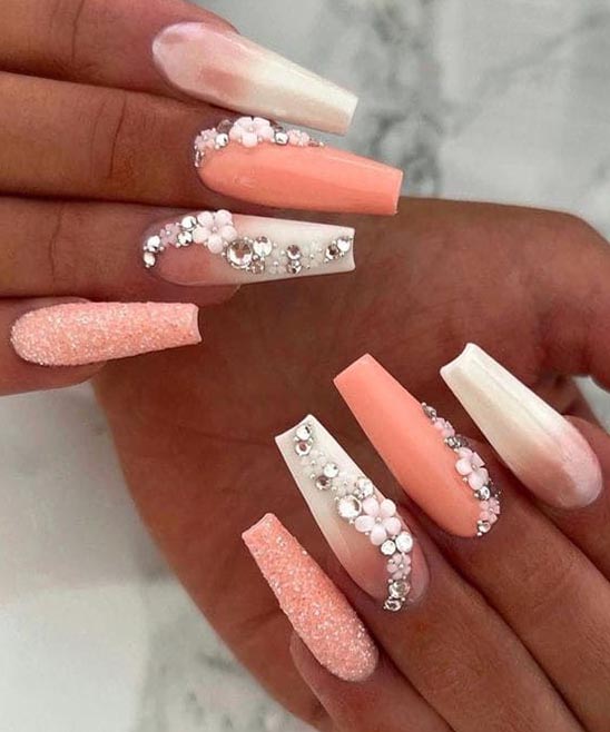 50+ Coffin White Nail Designs (2024) TailoringinHindi