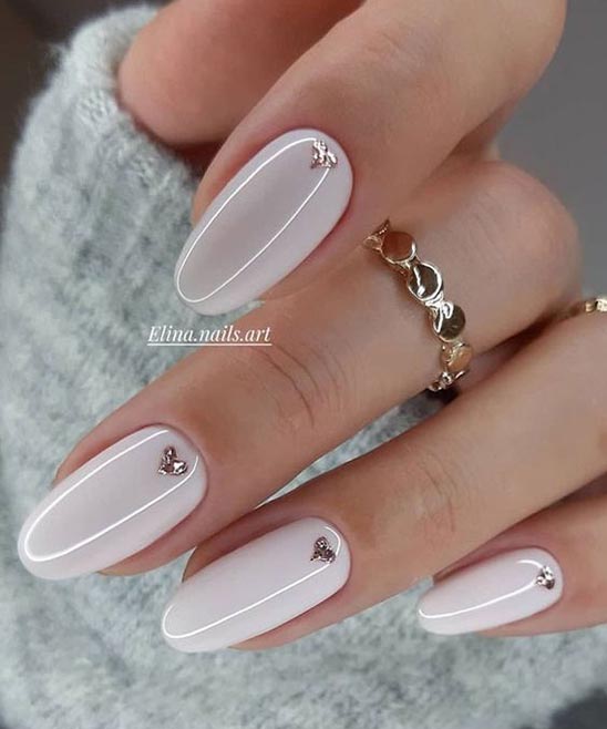 White and Silver Nail Ideas