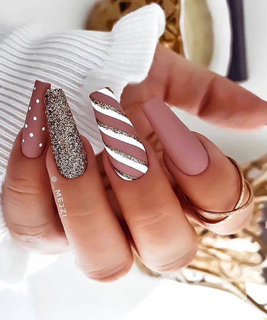 Winter Acrylic Nails